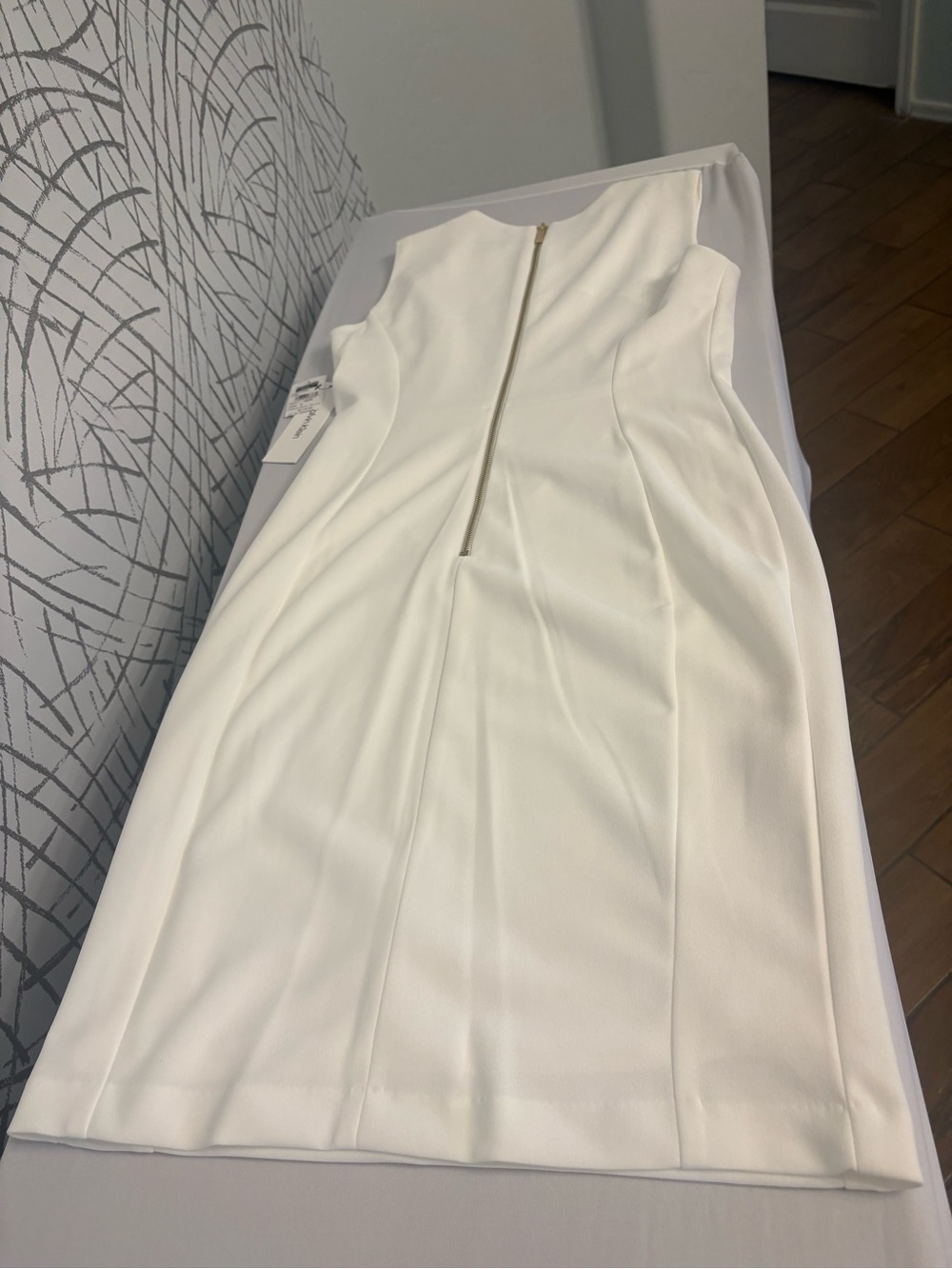 Calvin Klein White Sleeveless Sheath Dress - Picture 8 of 9